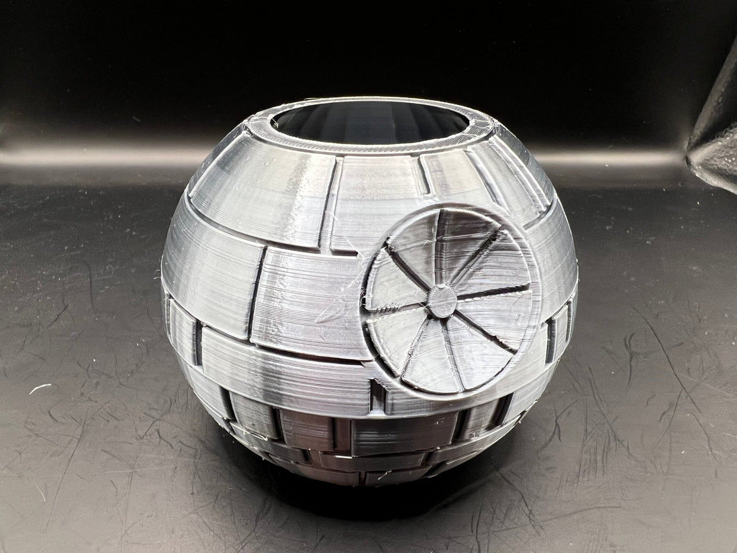 Death Star Planter from Star Wars (Flat Base)